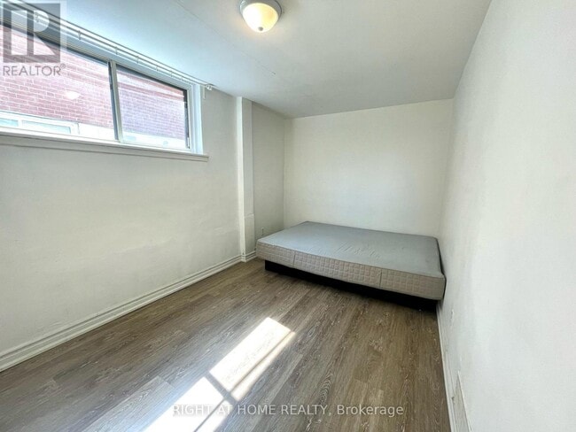 Photo - 3264 Fieldgate Dr