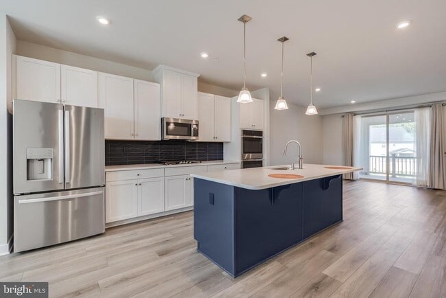 Photo - 14964 Mattawoman Dr