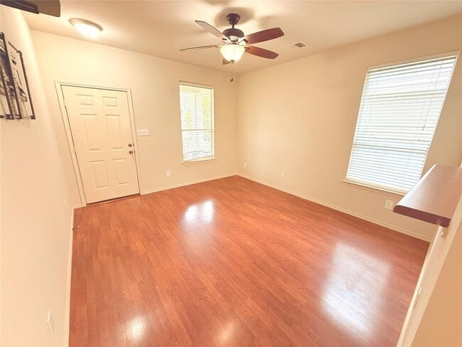 Photo - 8508 Brock Cir