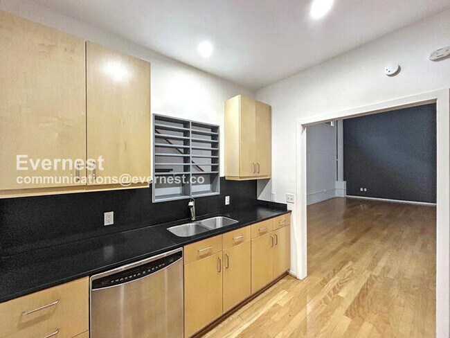 Photo - 415 S Front St Unit APT 111