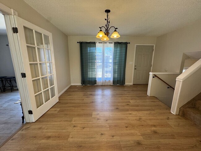 Photo - Charming 3-Bedroom Home with Bonus Living Space and Large Fenced Yard!!