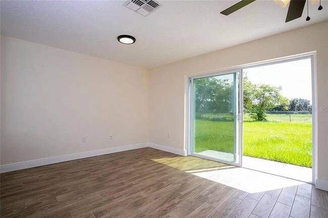 Photo - 2637 Hunt Club Ln