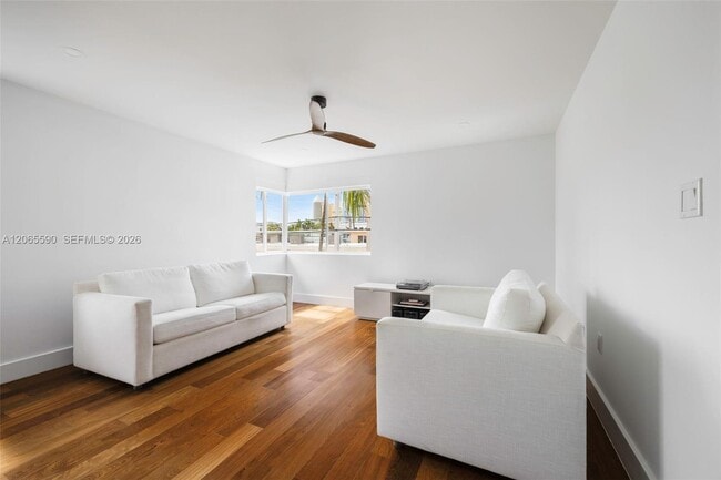 Photo - 741 6th St Unit 202-W