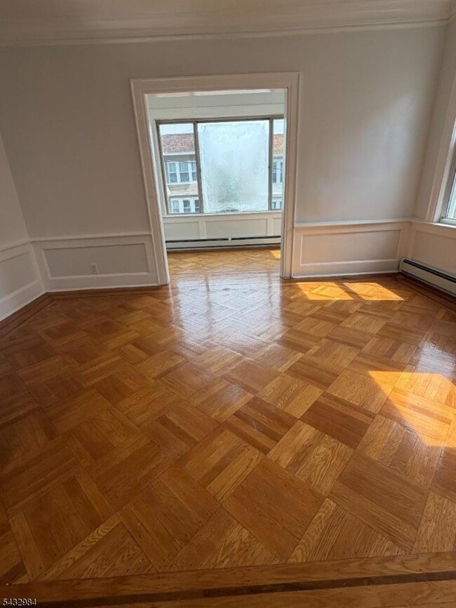 Photo - 12 Patten Pl