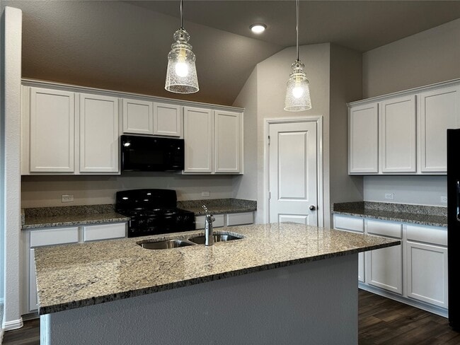 Photo - 2620 Rambling Rd