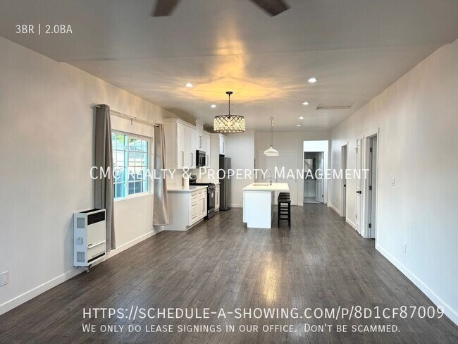 Photo - 1659 E 61st St