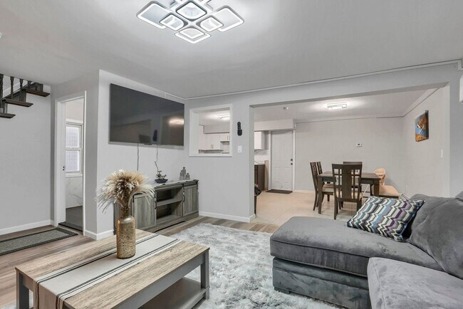 763 Rte 9W Unit SI ID1466556P