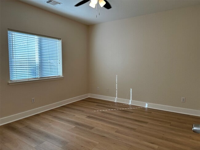 Photo - 7642 Chalk Hill
