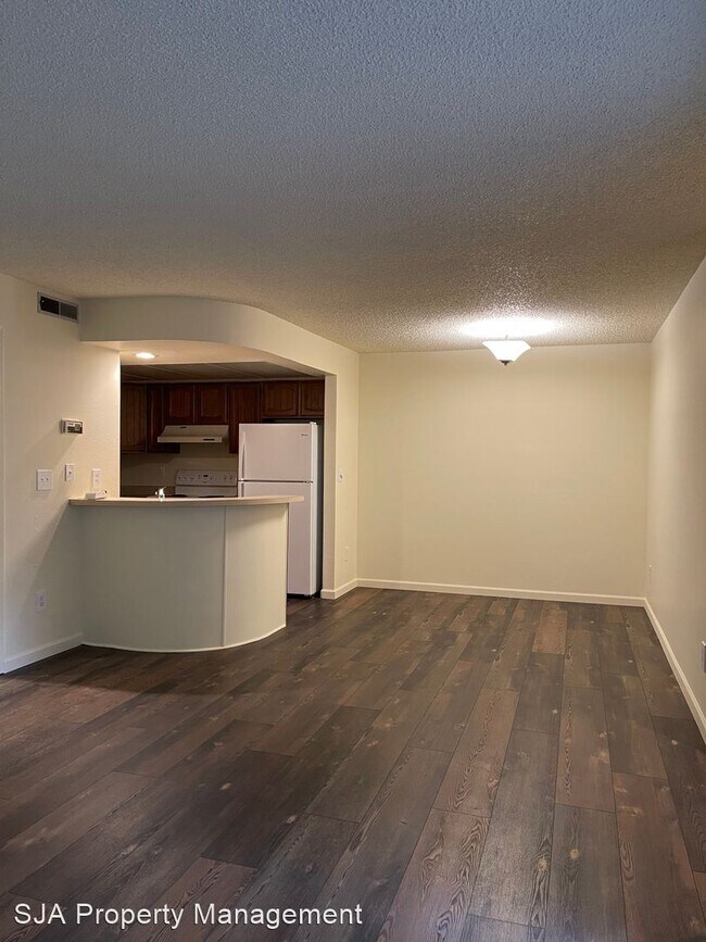 Photo - 1 br, 1 bath House - 11420 NE 128th Street...