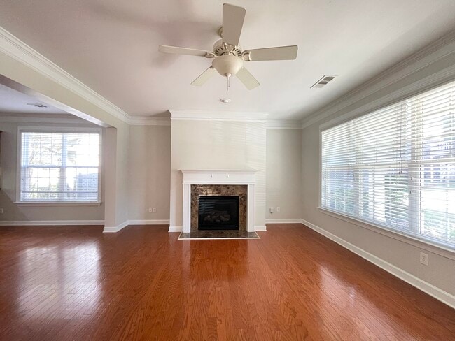 Photo - 2650 Royston Dr