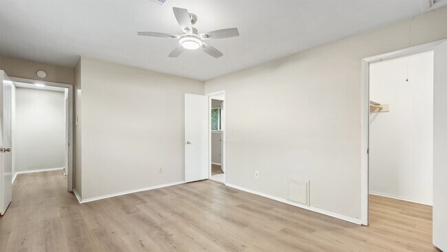 Photo - 10810 Sugar Hill Dr