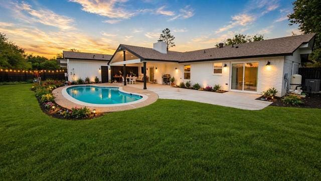 Building Photo - 2400 Bowling Green St