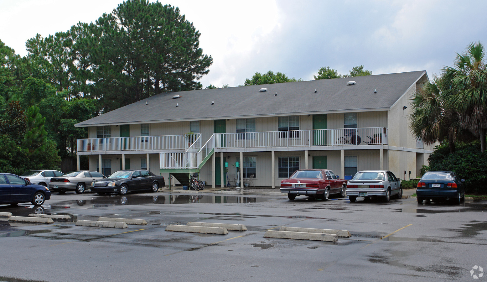 Allison Way Apartments - Allison Way Apartments
