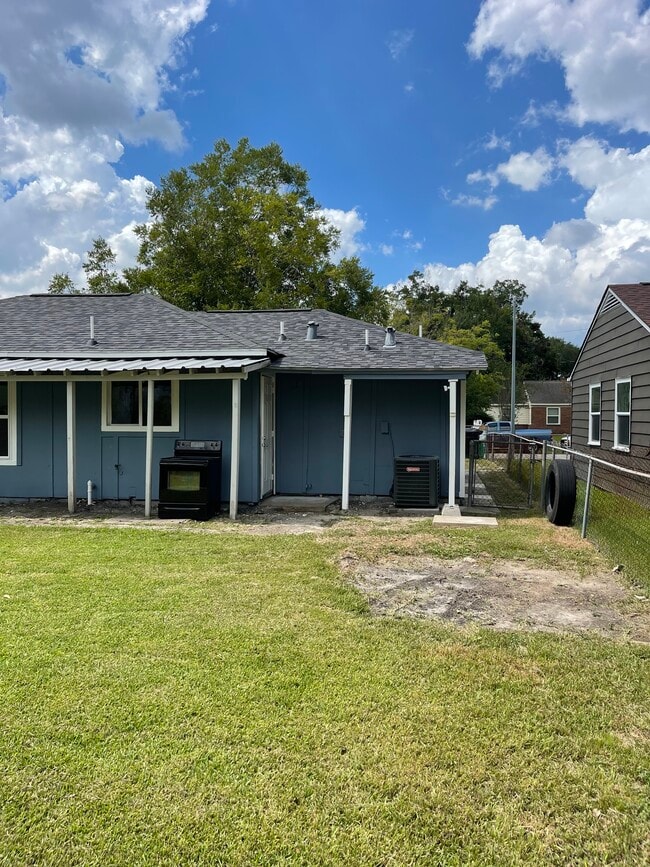 Photo - 9505 Sierra Dr