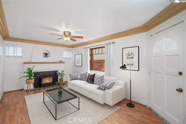Photo - 832 Cypress Ave
