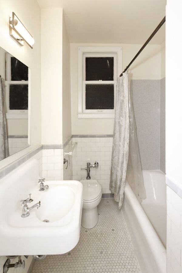 Photo - 2709 Dwight Way Unit 06