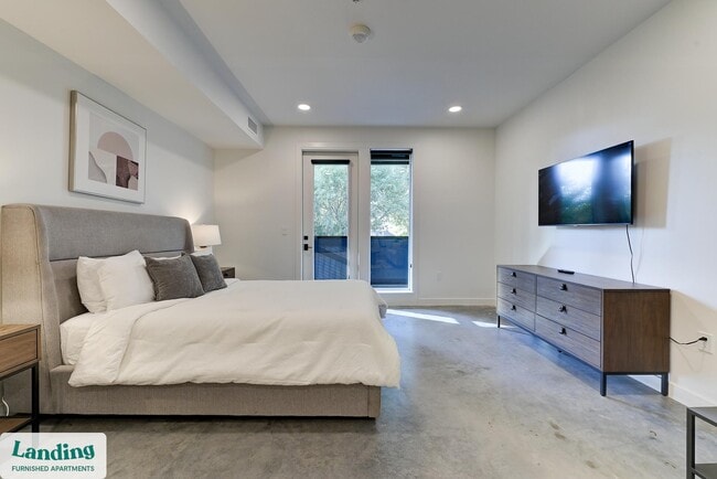 Photo - 556 E 2100 S Unidad S-204.1406879