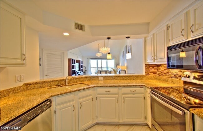 Photo - 9590 Victoria Ln Unit B306