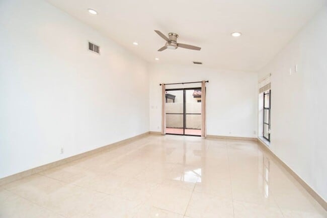 Photo - 21662 San Simeon Cir