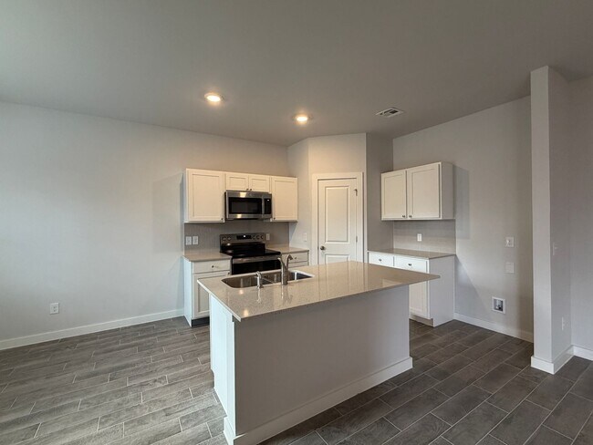 Photo - New Construction 3 Bedroom, 2 Bathroom on 1.43 Acre Wooded Lot!