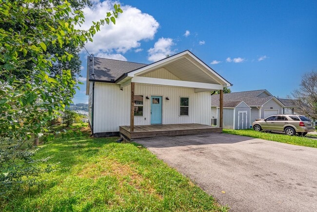 Photo - 5004 Knoxwood Dr