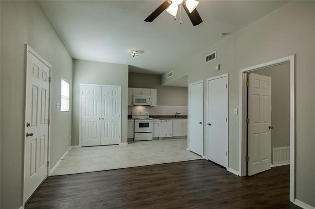 Photo - 3025 Sappington Pl Unidad 3027A