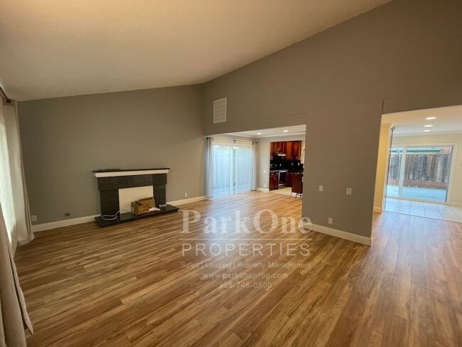 Photo - Nicely Update Home Now Available in the Crossings