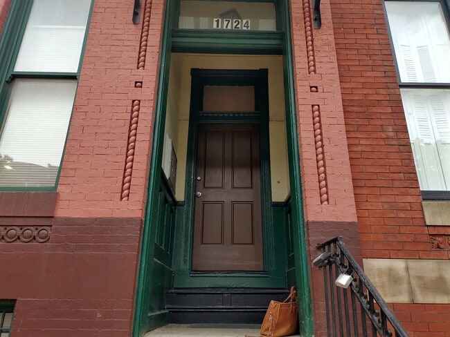 Photo - 1724 Saint Paul St Unit #1