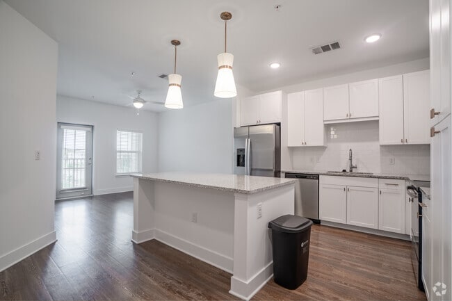1BR, 1BA - 748SF A3 the Cordelia 2250-310