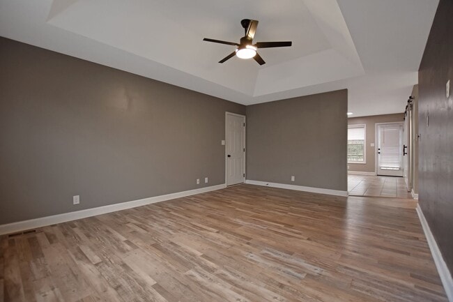 Photo - Pet Friendly Three Bedroom!