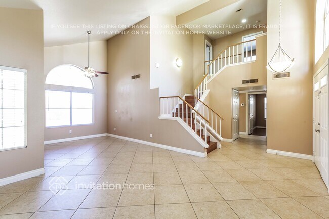 Photo - 5729 N Walkingstick Ln