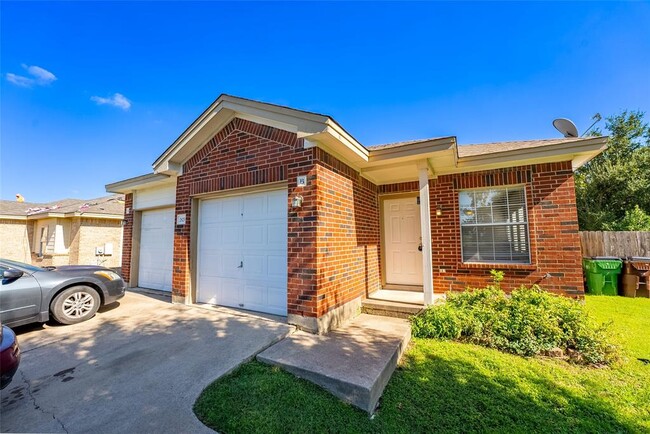 Photo - 2825 Southampton Way Townhome