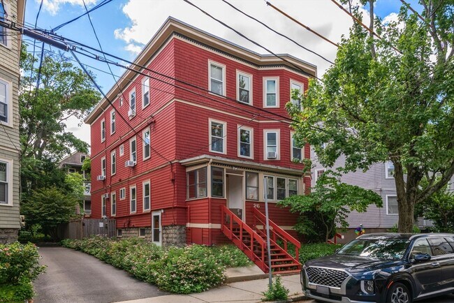 Building Photo - 26 Chilton St Unit 3