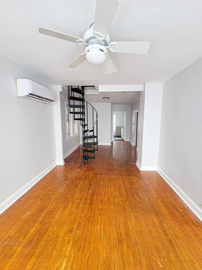 Photo - 3240 S Hoyne Ave Apartment Unit Second Floor