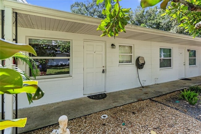 Photo - 6775 49th Ave N Apartamento