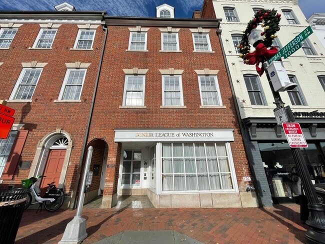 Building Photo - Junior League - 3039 M Unit 2