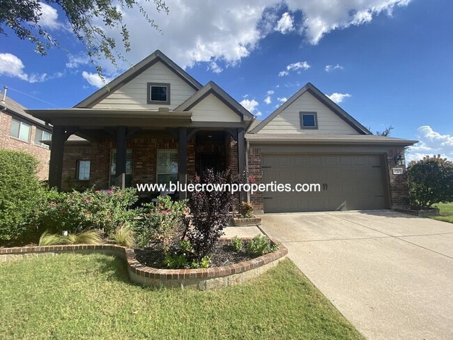 Building Photo - 12600 Saratoga Springs Cir