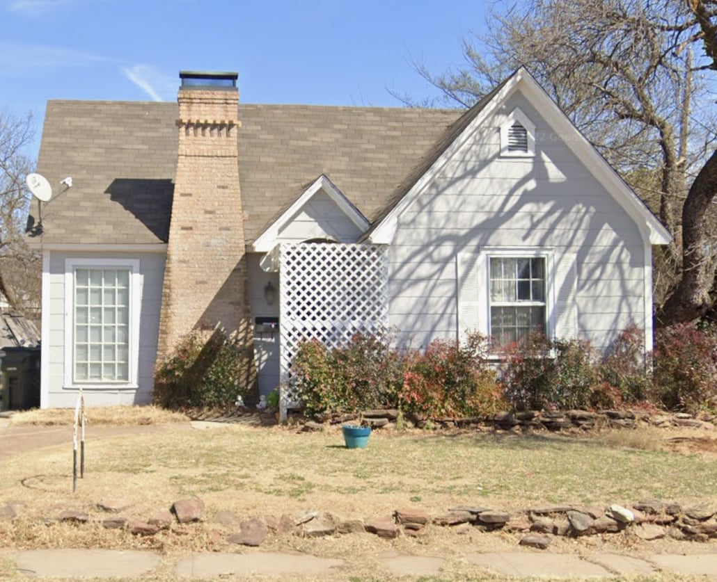 Photo - 2013 Jones St