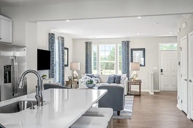 Photo - 66 American Wy