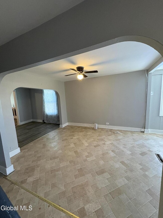 Photo - 246 Duane Ave