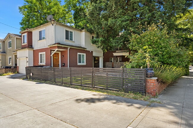Photo - 3004 Portola Way House