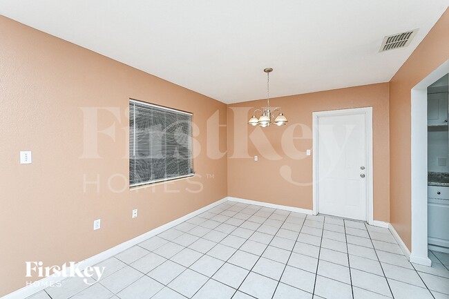 Photo - 1429 Satsuma St