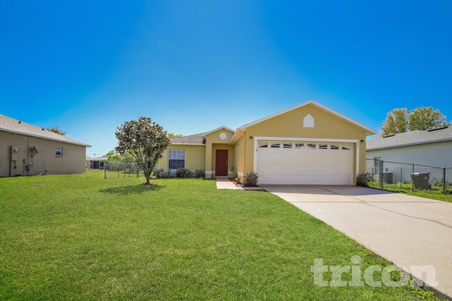 Building Photo - 651 Heraldo Ct