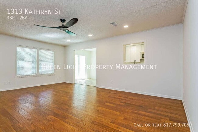 Photo - 1313 Kathryn St