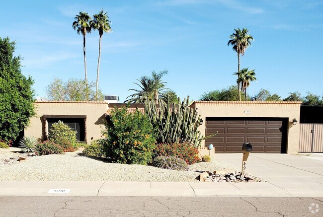 Building Photo - COMING SOON! NO HOA-Stunning 3 Bedroom wit... Rental
