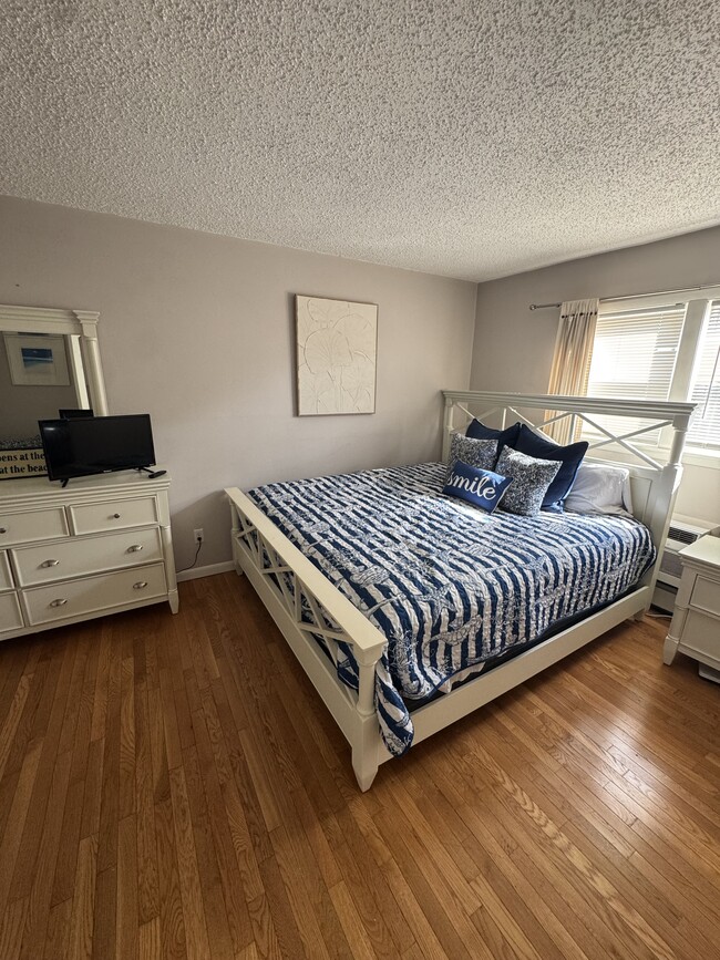 310 Maryland Ave Unit 27A