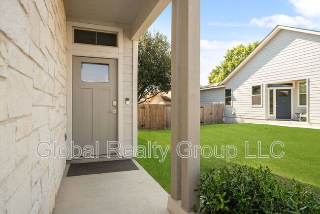 Photo - 236 Joseph Cir