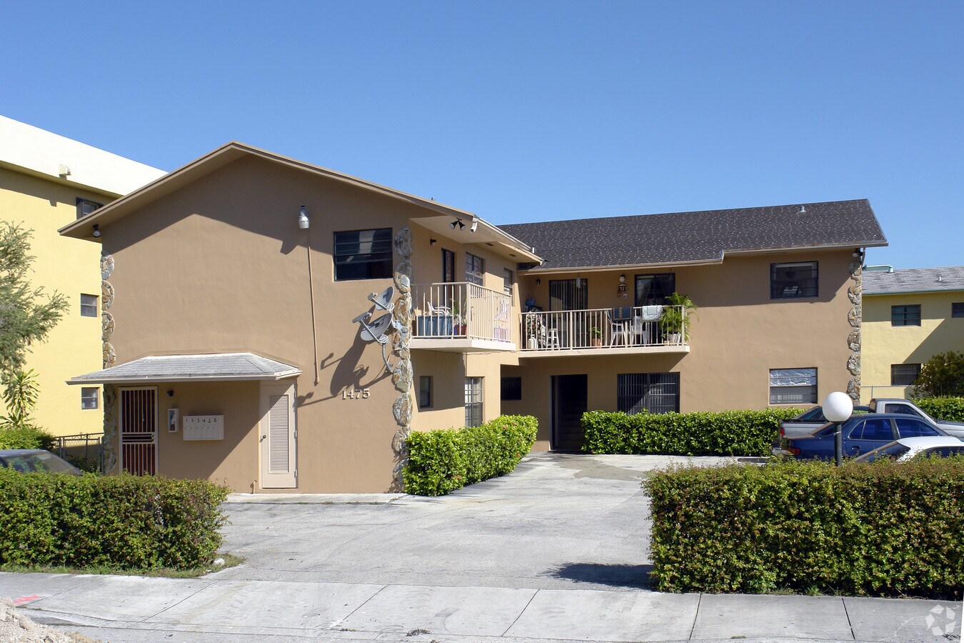 Photo - Westland Manor Apartments