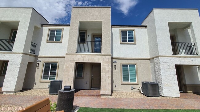 Brand New 2 Story Townhome - Brand New 2 Story Townhome