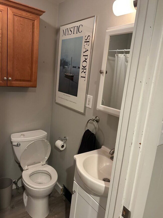 Photo - 3216 Jane St Unit 1